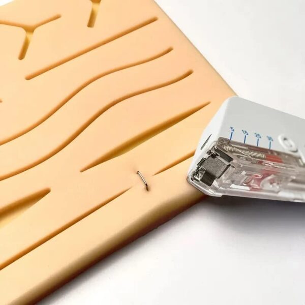 Skin Suturing Stapler 8 Skin Stapler Disposable / Suturing Stapler