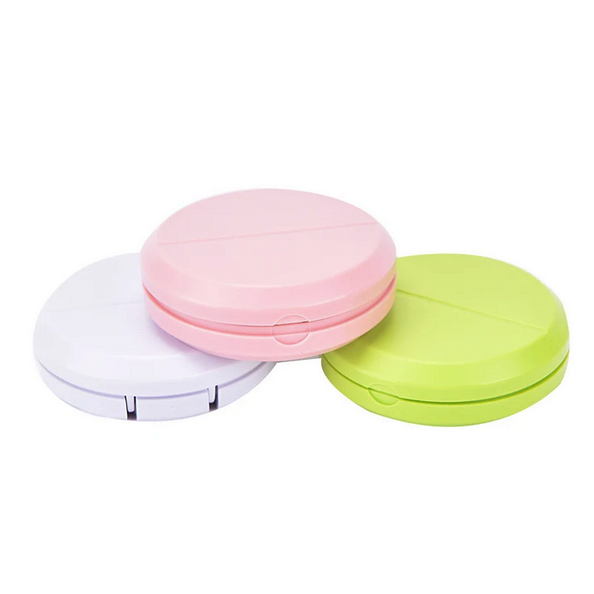 Portable Pill Cutter & Storage Case – Compact Tablet Splitter Box (2) Portable Pill Cutter & Storage Case – Compact Tablet Splitter Box